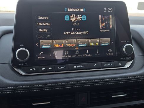 Used 2023 Nissan Rogue SV FWD image 20