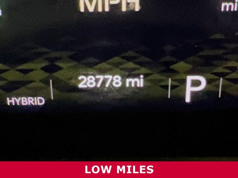 Used 2024 Jeep Wrangler Rubicon w/ Safety Group image 17