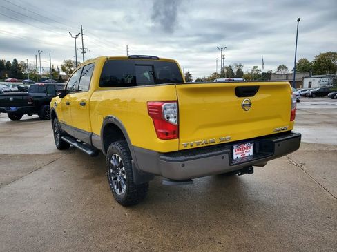 Used 2018 Nissan Titan PRO-4X w/ Pro-4x Utility Package image 3