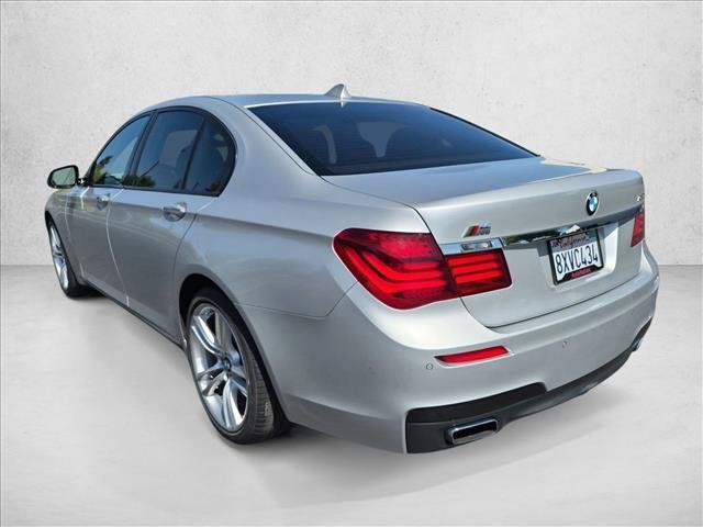Used 2013 BMW 750i RWD image 8