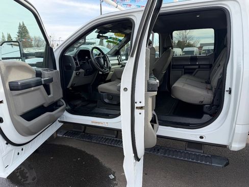 Used 2021 Ford F550 4x4 Crew Cab Super Duty image 16