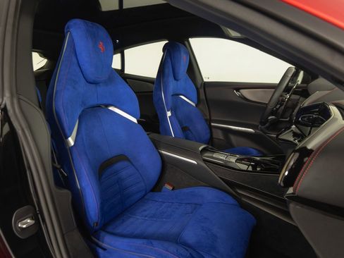 Used 2025 Ferrari Purosangue image 47