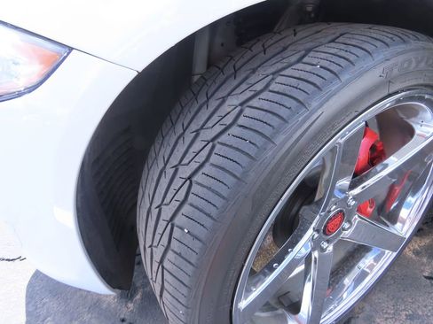 Used 2019 Jaguar XJ L Portfolio image 14