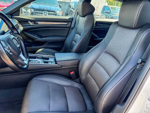 Used 2021 Honda Accord Sport image 17
