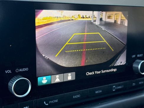 Certified 2023 Honda HR-V LX image 21