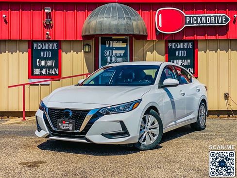 Used 2022 Nissan Sentra S image 2