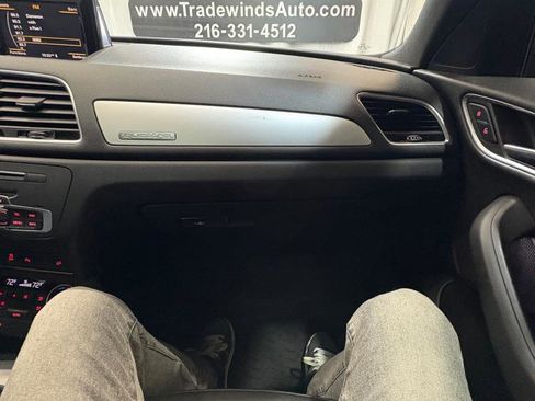 Used 2018 Audi Q3 2.0T Premium image 28