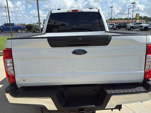 Used 2020 Ford F250 XL w/ STX Appearance Package image 12