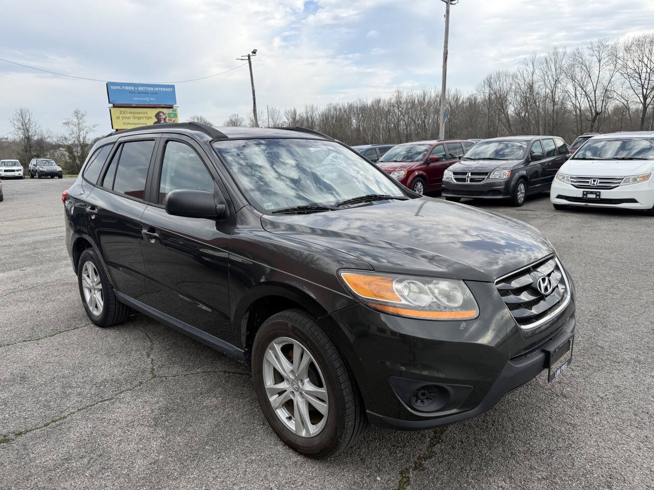 Used 2010 Hyundai Santa Fe GLS w/ Summer Event Pkg 21 AWD/4WD image 5