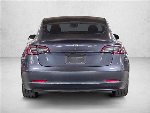 Used 2021 Tesla Model 3 Standard Range Plus RWD image 7