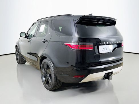 Used 2025 Land Rover Discovery Metropolitan Edition AWD/4WD image 7