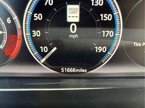 Used 2017 Jaguar XJ R-Sport image 24