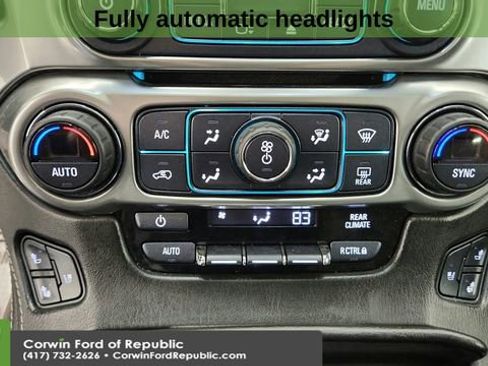 Used 2017 Chevrolet Suburban Premier image 23