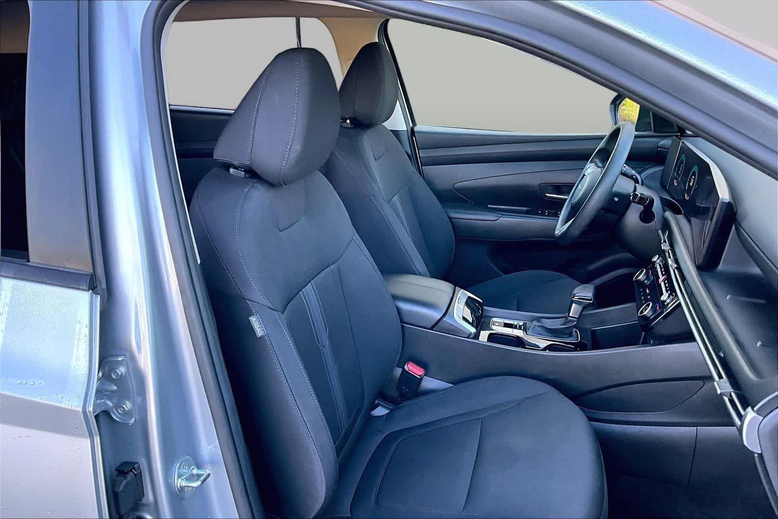 Used 2025 Hyundai Tucson SEL AWD/4WD image 8