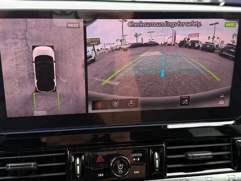 New 2026 Nissan Pathfinder SL AWD/4WD image 29