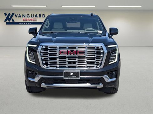 New 2026 GMC Yukon Denali w/ Denali Reserve Package AWD/4WD image 2