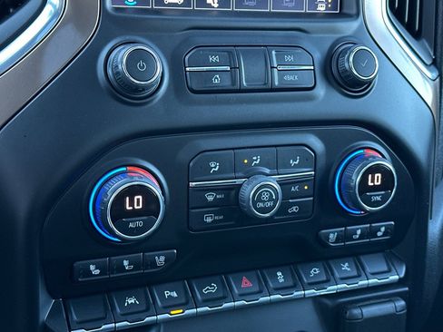 Used 2022 Chevrolet Silverado 1500 High Country w/ LPO, Dark Essentials Package image 28