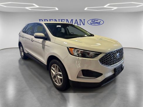 Used 2024 Ford Edge SEL AWD/4WD image 3