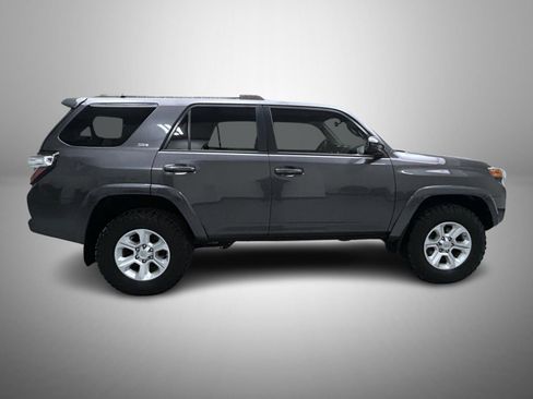 Used 2019 Toyota 4Runner SR5 image 4