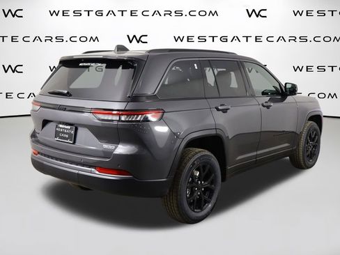 New 2026 Jeep Grand Cherokee Altitude image 53