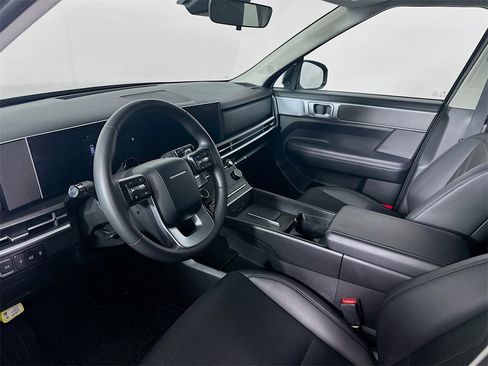 Used 2025 Hyundai Santa Fe SEL image 27