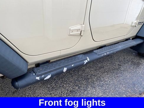 Used 2011 Jeep Wrangler Unlimited Sahara w/ Dual Top Group image 11