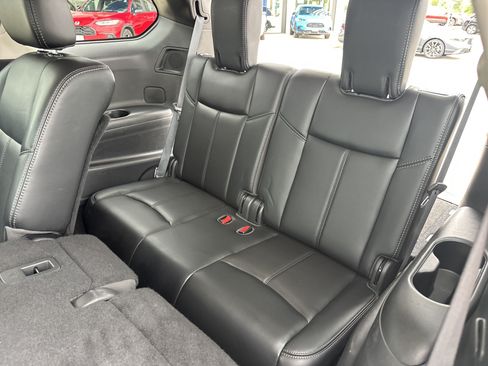 Used 2016 Nissan Pathfinder SL w/ SL Premium Package AWD/4WD image 27