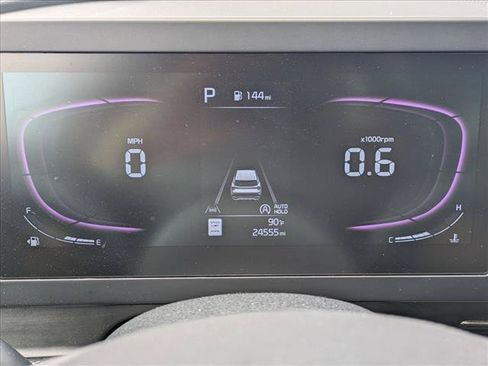 Used 2025 Kia Sportage LX FWD image 10