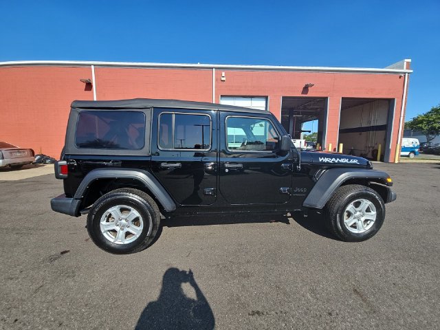 Used 2022 Jeep Wrangler Unlimited Sport AWD/4WD image 12