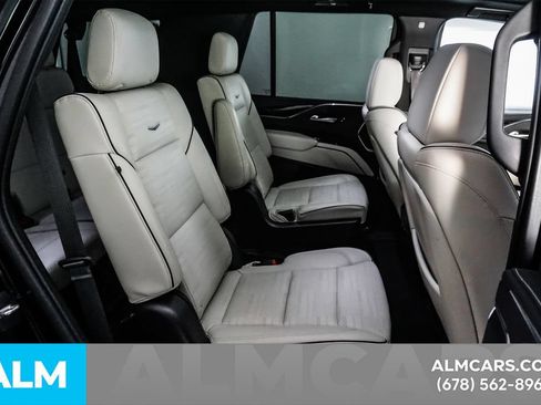 Used 2021 Cadillac Escalade Sport AWD/4WD image 21