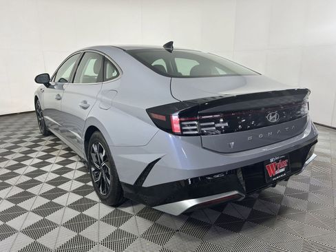 Used 2025 Hyundai Sonata SEL image 8