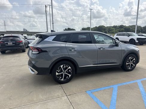 Certified 2025 Kia Sportage EX FWD image 15