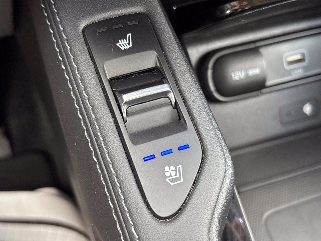 Used 2021 Kia Telluride EX AWD/4WD image 28
