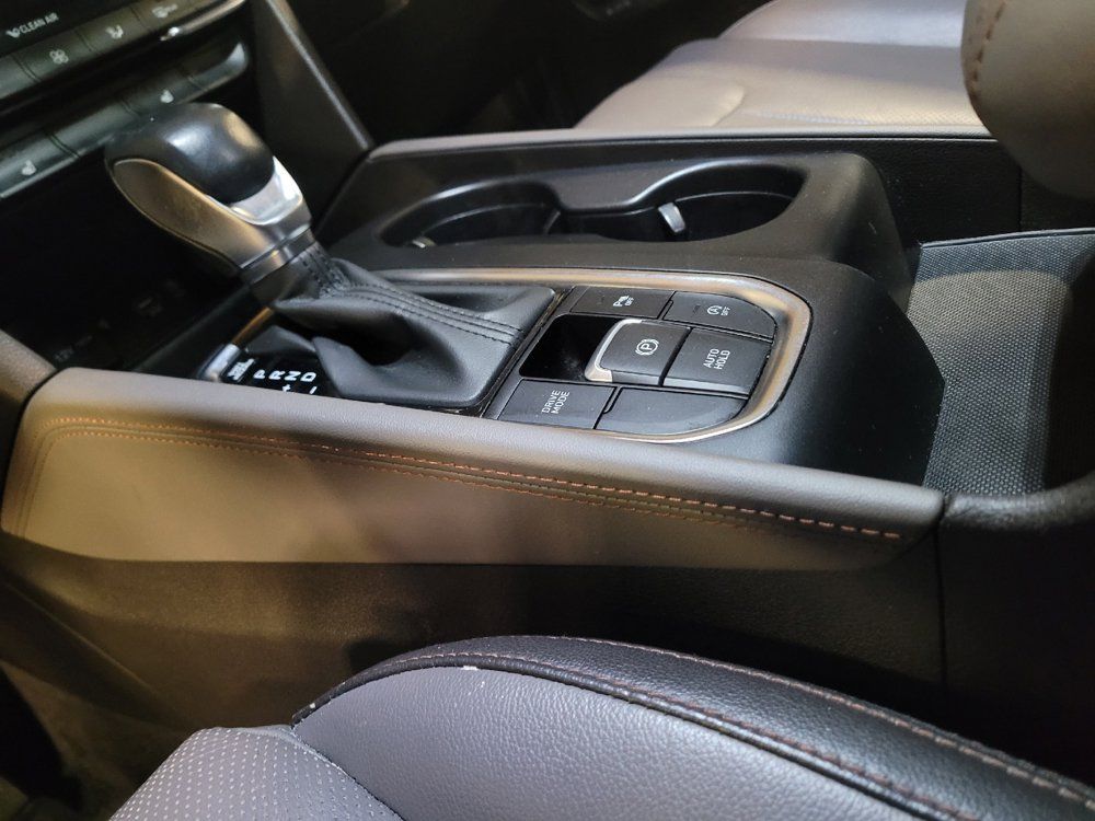 Used 2020 Hyundai Santa Fe SEL FWD image 26