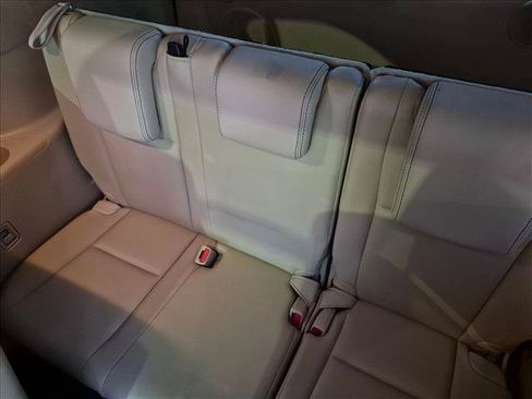 Used 2015 Toyota Highlander Limited Platinum AWD/4WD image 18