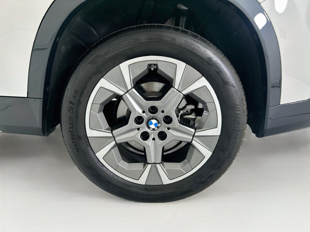 Used 2024 BMW X1 xDrive28i w/ Premium Package AWD/4WD image 29
