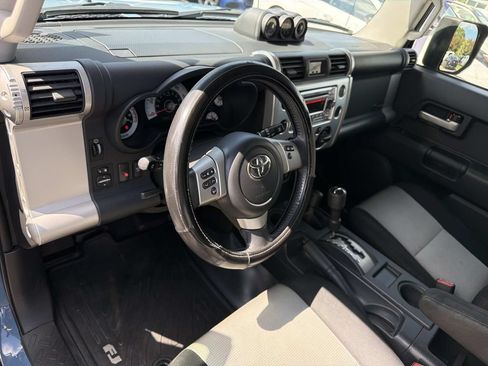 Used 2014 Toyota FJ Cruiser 4WD w/ Trail Teams Ultimate Edition image 17
