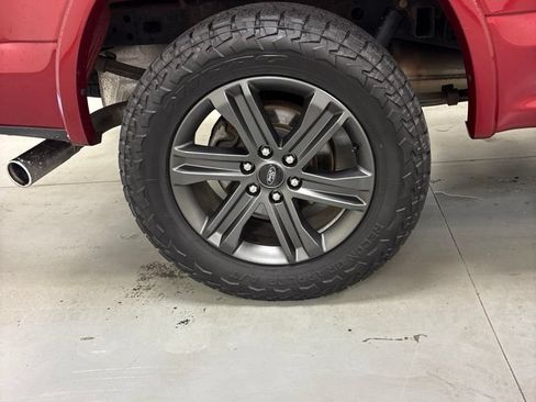 Used 2018 Ford F150 XLT w/ Equipment Group 302A Luxury AWD/4WD image 30
