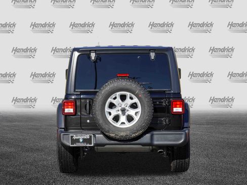 Used 2019 Jeep Wrangler Unlimited Sport S image 7