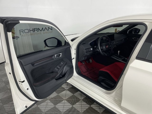 Used 2023 Honda Civic Type R image 17