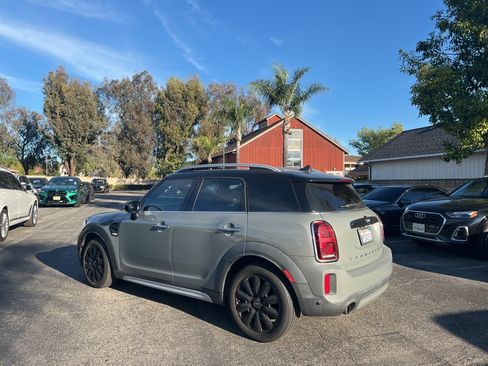Used 2021 MINI Cooper Countryman image 5