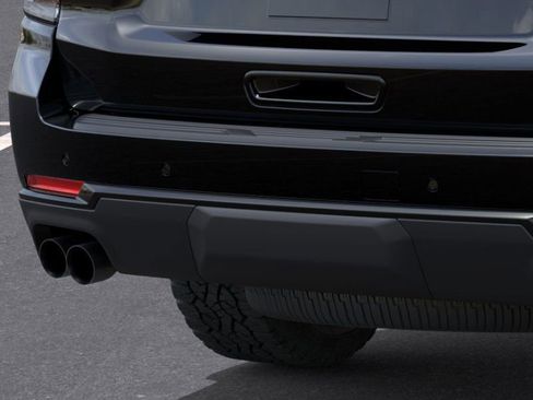 New 2026 Chevrolet Suburban Z71 image 14