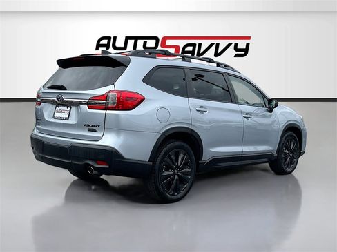 Used 2022 Subaru Ascent Onyx Edition image 7