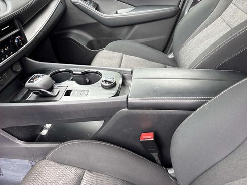 Certified 2026 Nissan Rogue SV AWD/4WD image 21