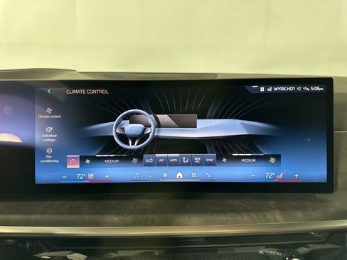 New 2026 BMW X5 xDrive40i w/ Climate Comfort Package image 16