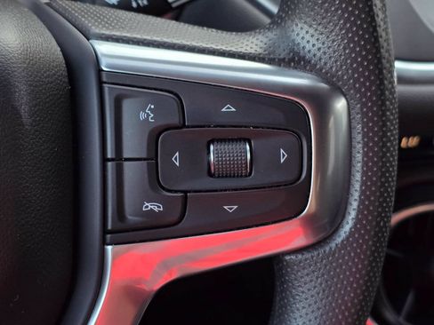 Used 2021 Chevrolet Blazer LT FWD image 23