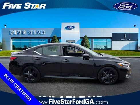 Used 2023 Nissan Sentra SR w/ Midnight Edition Package FWD image 9