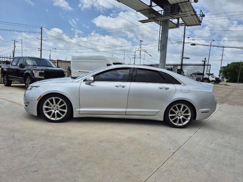 Used 2015 Lincoln MKZ Hybrid w/ Equipment Group 202A Reserve FWD image 9