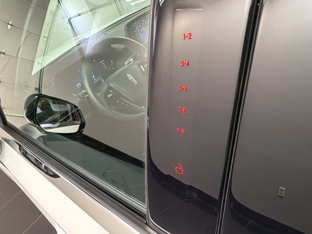 New 2026 Lincoln Aviator Reserve AWD/4WD image 32