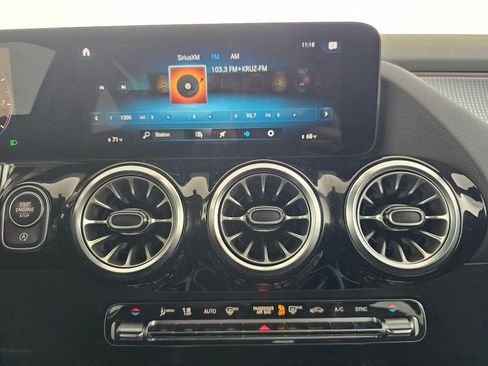 Certified 2023 Mercedes-Benz GLA 250 image 24